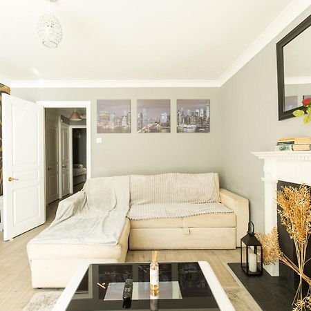 Modern Elegant Central Apt With Parking Дублин Экстерьер фото